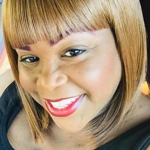 Meet your Posher, Ramona lynn